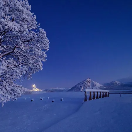 木屋 Seaside View Lofoten *